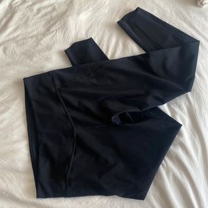 Zella black workout leggings with phone pocket